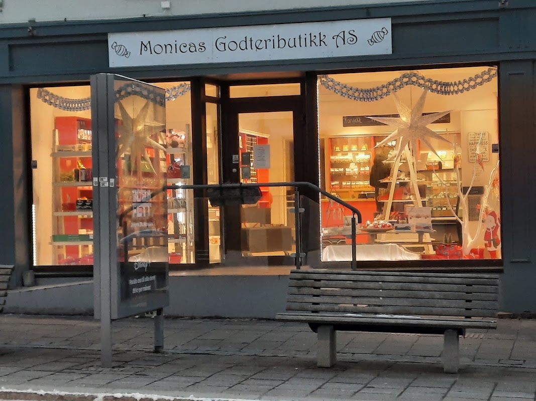 Monicas Godteributikk AS