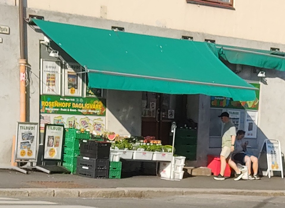 Rosenhoff Dagligvare