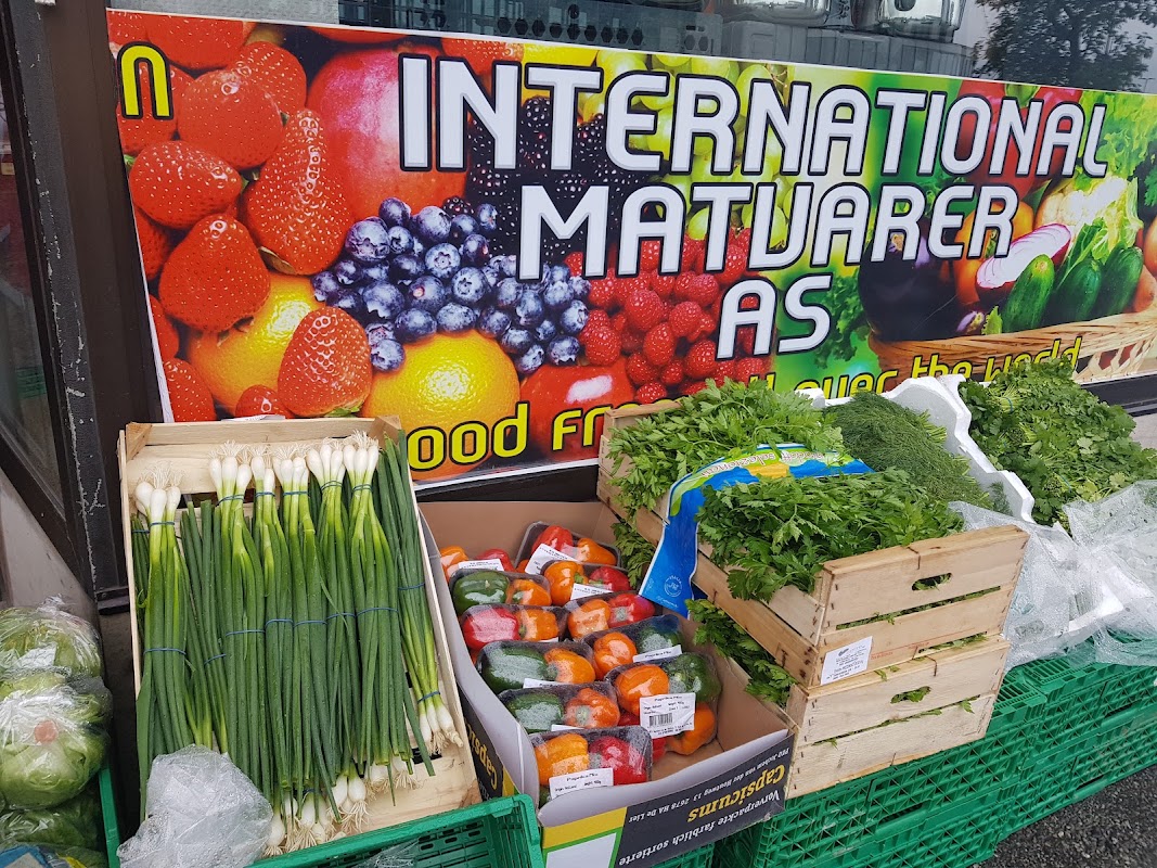 INTERNATIONAL MATVARER NARVIK